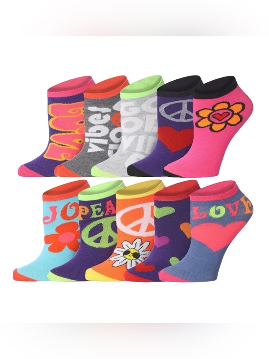 TIPITOE Accessories - Women's Colorful FLORAL HEART VIBES Ankle Socks - Multi-Color 10-Pack